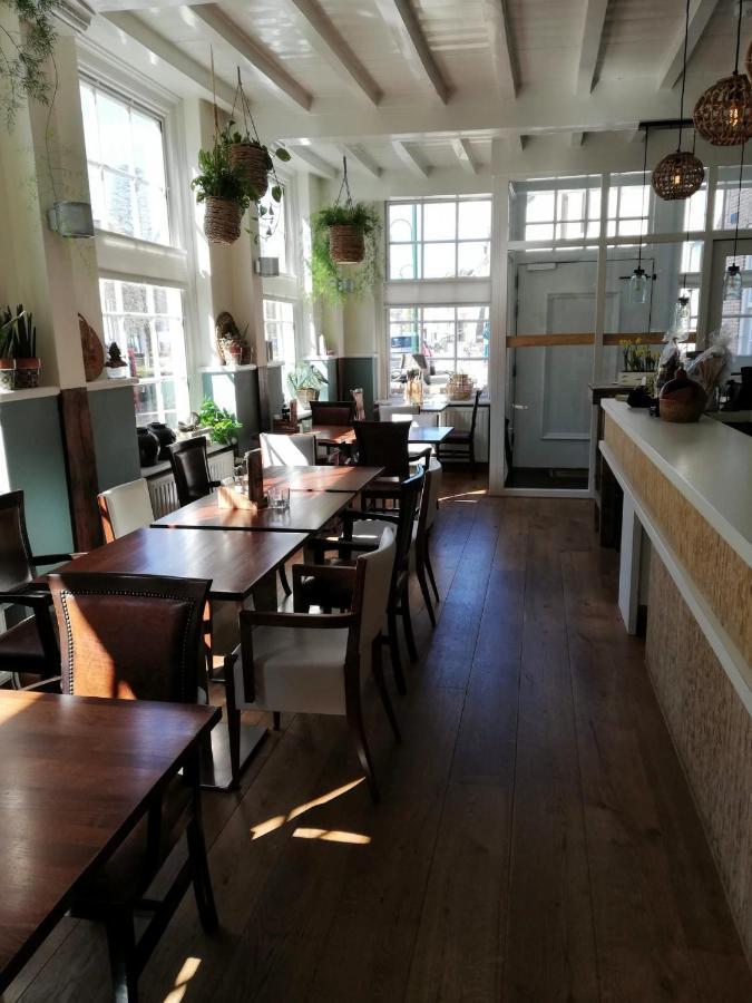 Bed & Brasserie Het Kosthuys Sint-Maartensdijk Eksteriør bilde